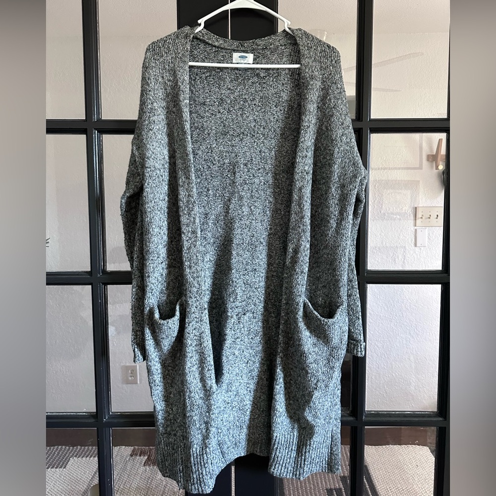 Old navy cardigan